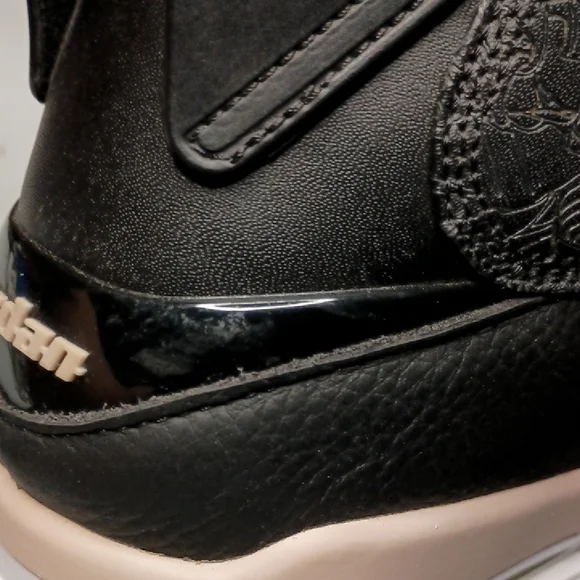 Air Jordan Dub Zero Sneaker (Men) - Picture 8 of 16